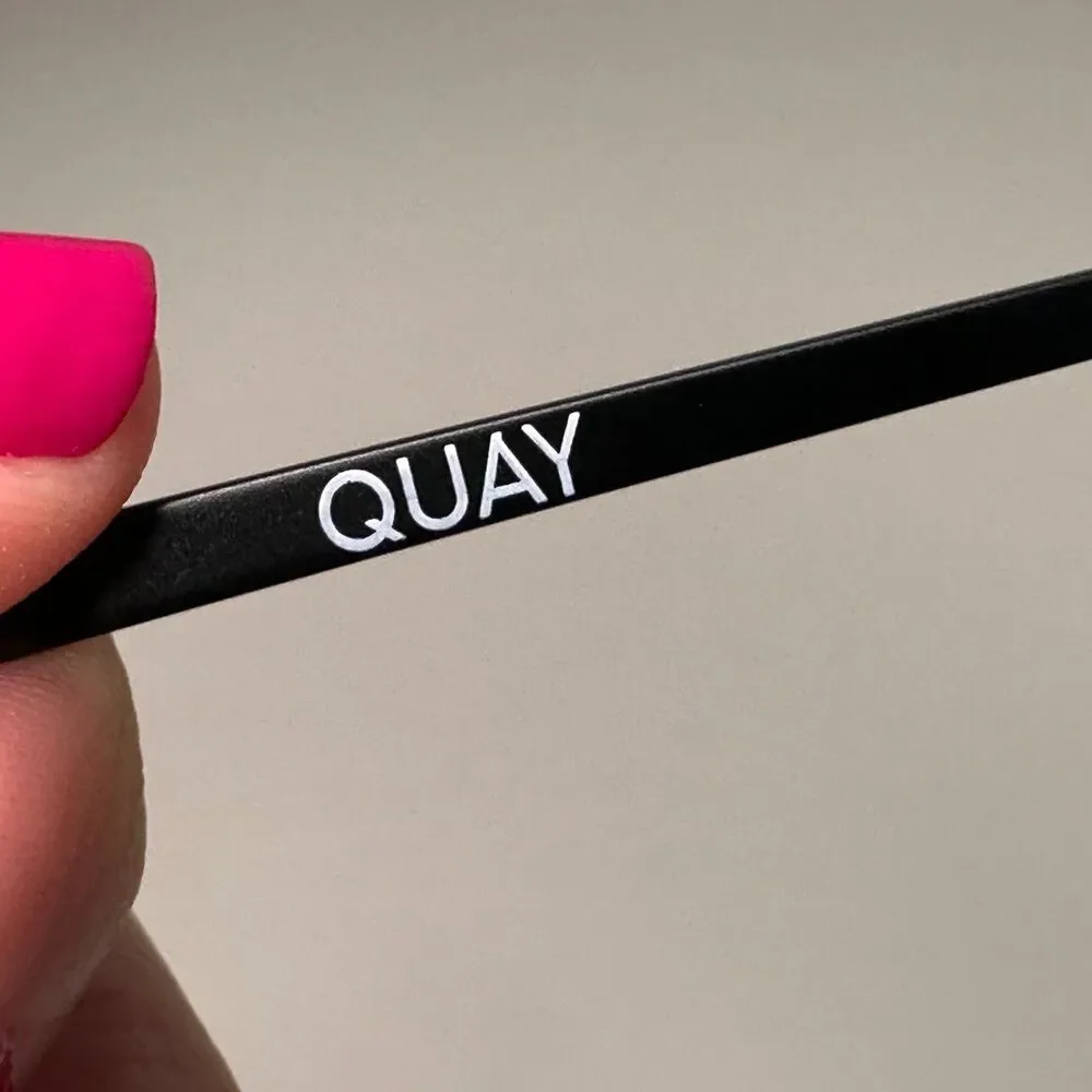 Quay Australia The Playa Frameless Aviator Sunglasses with Pink Mirrored Lenses